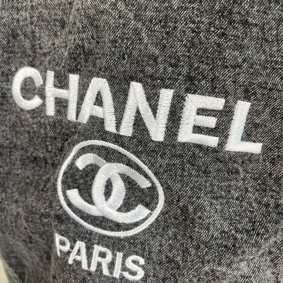 Denim Jacket with lace sleeves - Picture 8 of 17